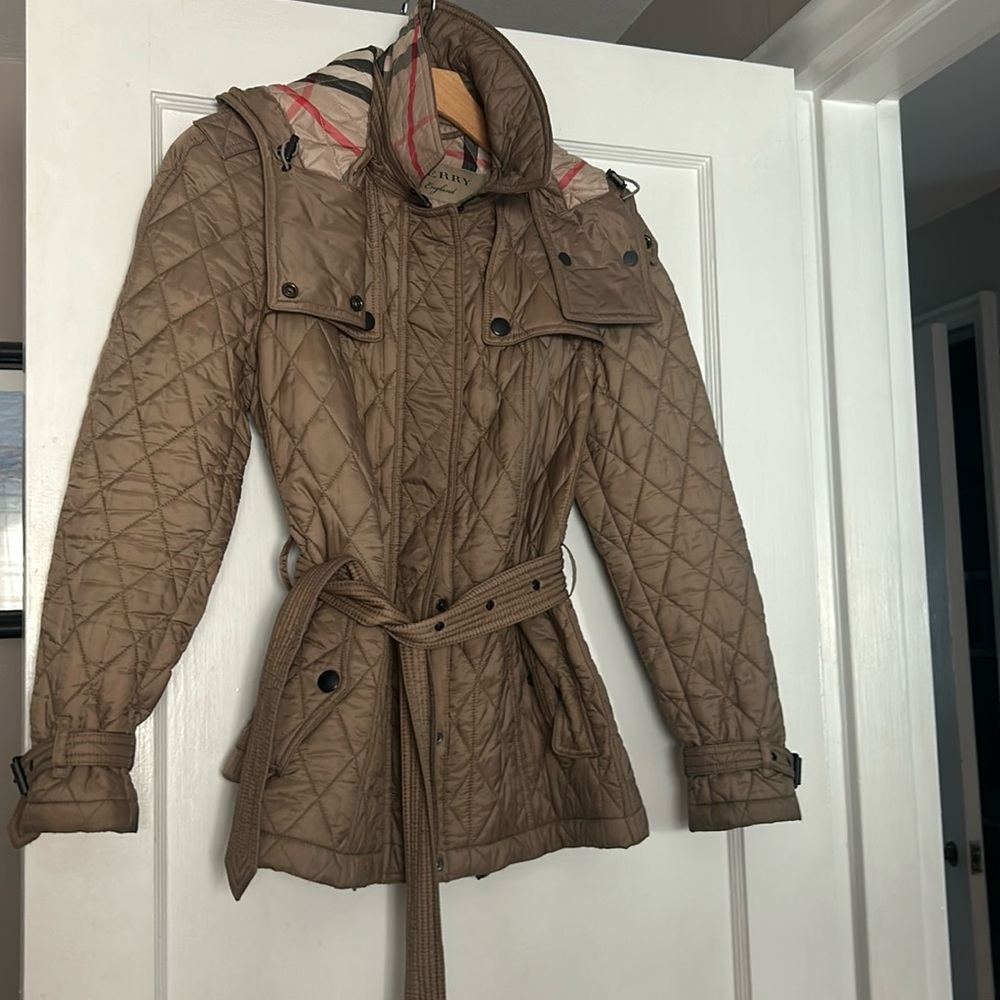 Hooded Burberry Jacket with Belt Size Medium